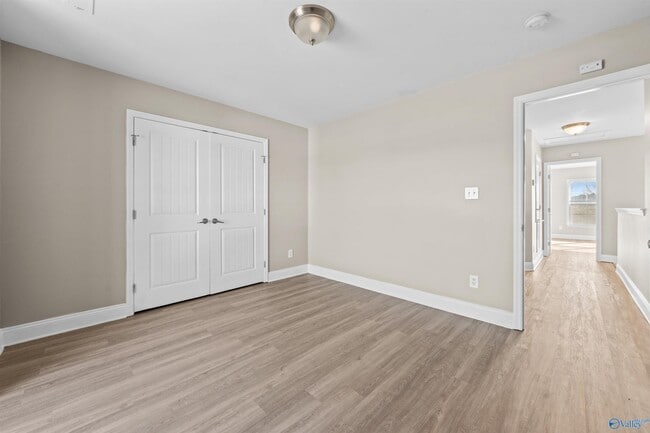 Building Photo - 161 Fields Pond Dr