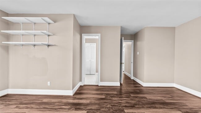 Building Photo - 1017 Howard Ln