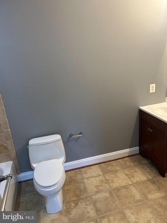 Building Photo - 1924 16th St SE