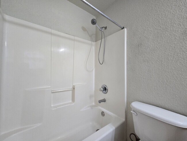 Building Photo - 2710 Alma Dr