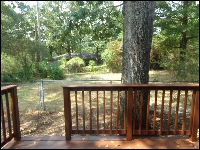 Building Photo - 408 Pickwick Ln