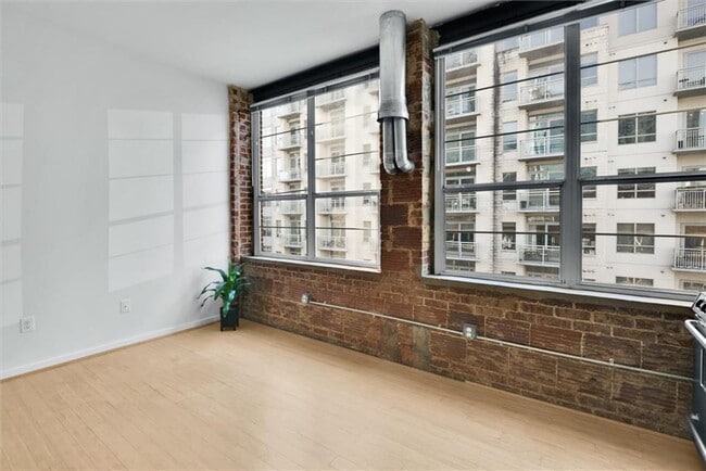 Building Photo - 800 Peachtree St NE