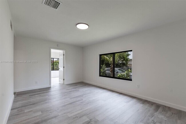 Building Photo - 25 NW 78th St