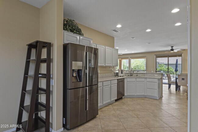 Building Photo - 20539 N Bear Canyon Ct