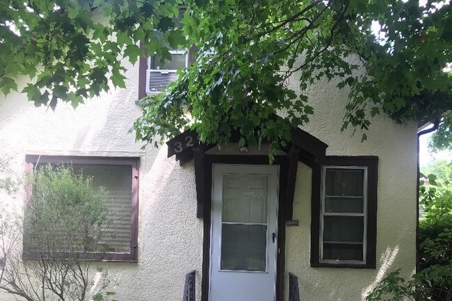 Primary Photo - 3234 Xerxes Ave N