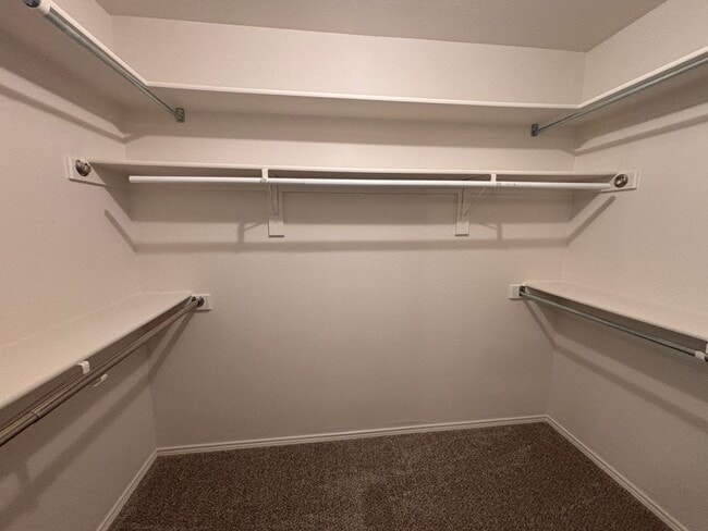 Building Photo - 4 BR/2BA | Updated Single Family Home | 2-Car Garage Parking | Fenced backyard