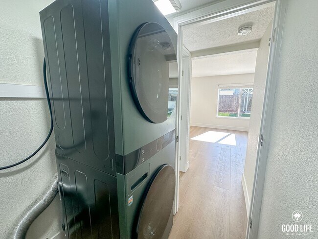 Building Photo - Executive Luxury Living in Mira Mesa | Fully Remodeled 4BR Residence with Private Balcony & Enter...