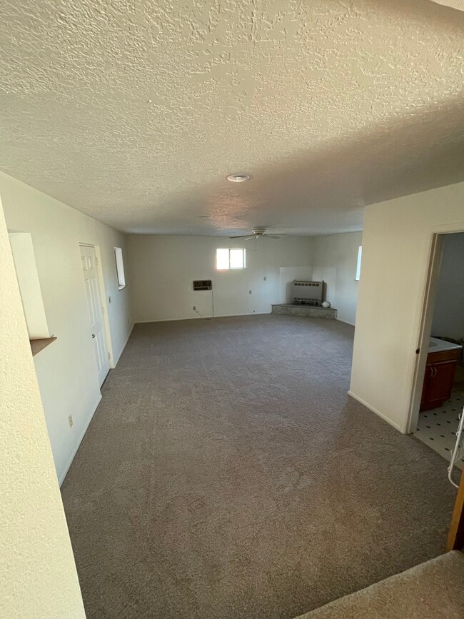 Building Photo - 488 Mountain Shadows Rd