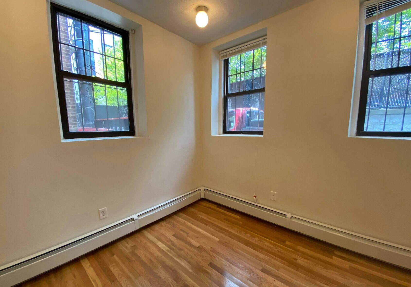 Building Photo - 116 Saint Stephen St