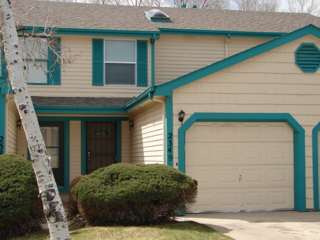 Primary Photo - 2349 Lexington Village Lane