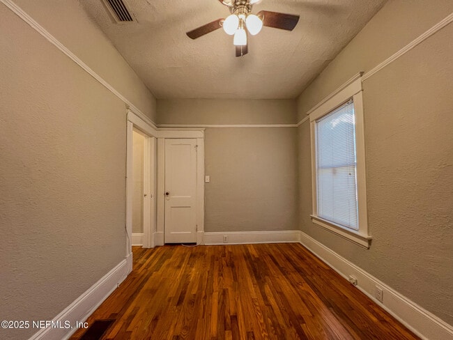 Building Photo - 2805 Post St