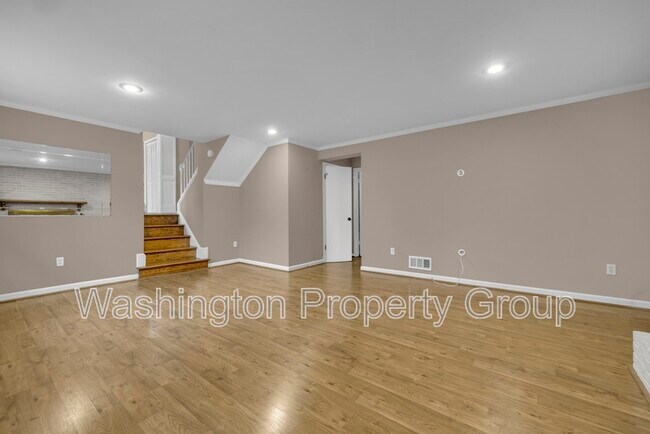 Building Photo - 4702 Declaration Ct