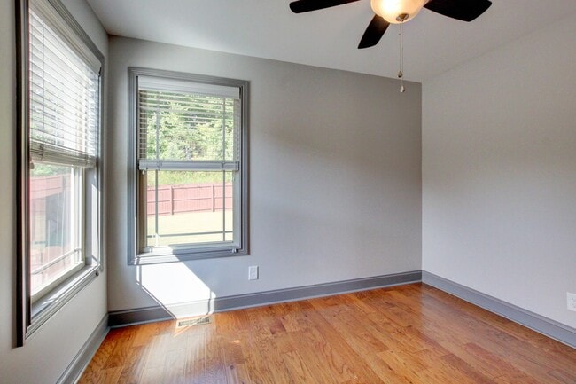 Building Photo - Sango Special.  Exit 11 Special