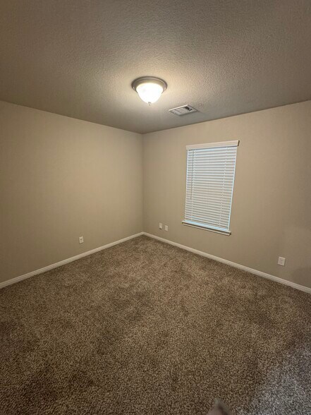 Building Photo - 7911 Tuscan Cypress Dr