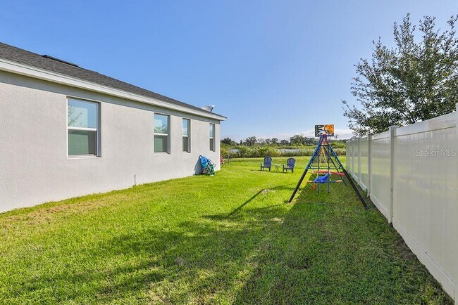 Building Photo - 10546 Medford Lakes Dr