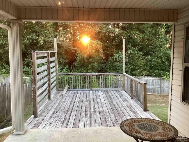 Building Photo - 196 Millet Cir