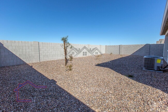 Building Photo - 44498 W Palo Aliso Way