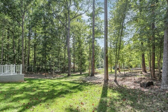 Building Photo - 11802 Wilderness Park Dr