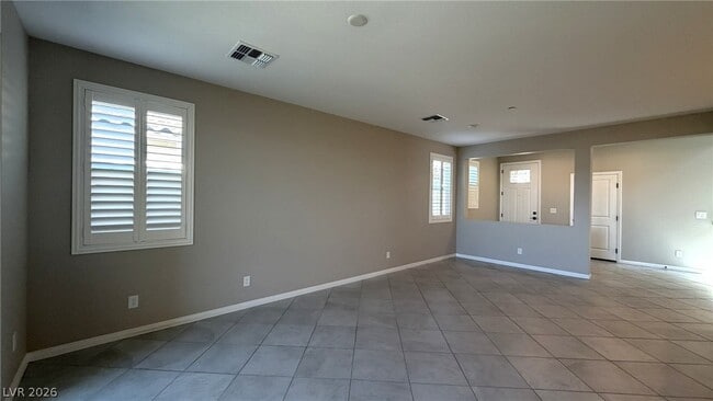 Building Photo - 2283 Teatro Ave