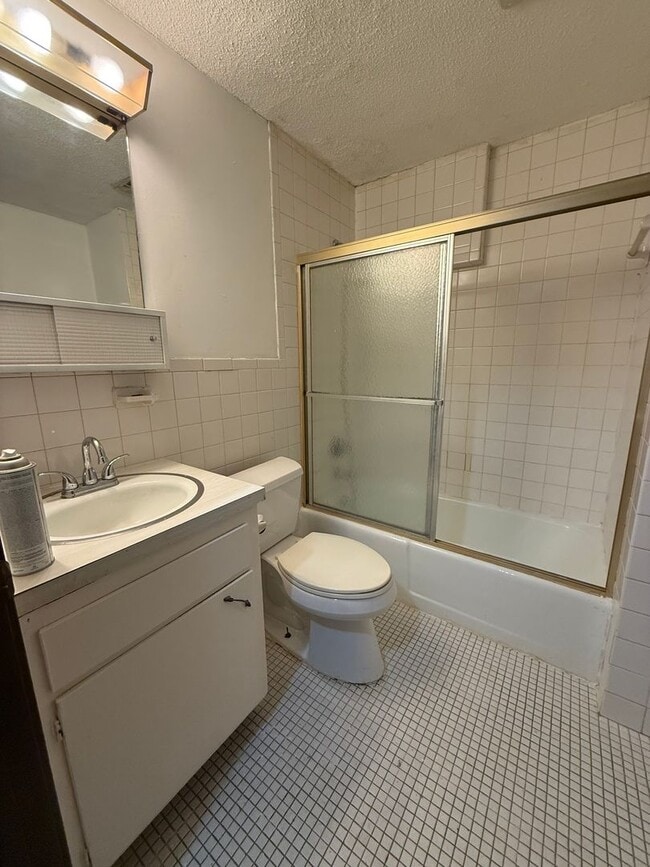 Building Photo - 44-46 Capitol Avenue