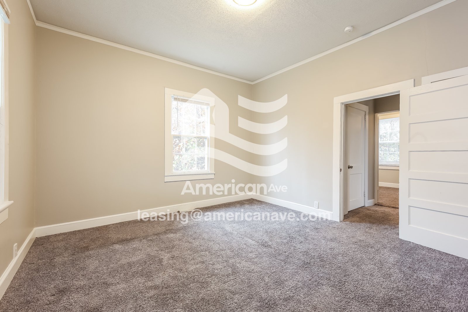 Building Photo - 693 Arlington Rd