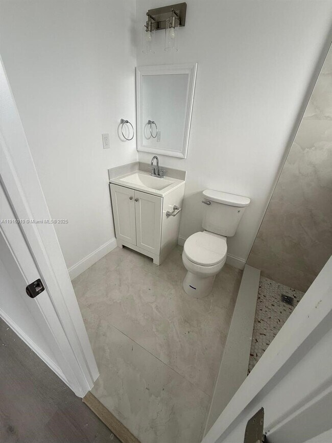 Building Photo - 5782 W 26th Ave