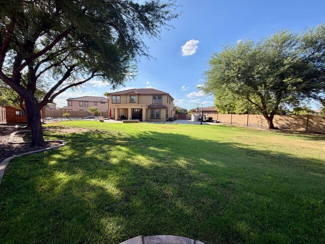 Building Photo - Spacious 6-bedroom, 2.5-bathroom home in Chandler, Welcome to the family friendly community of Su...