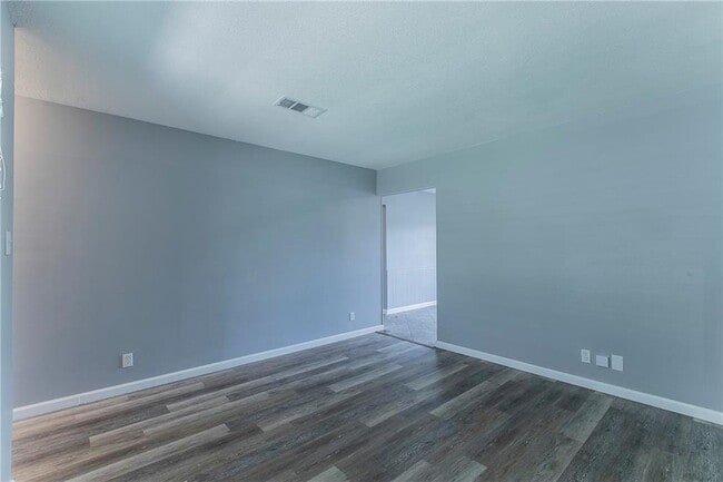 Building Photo - 1171 Angelina St