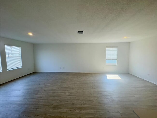 Building Photo - 2218 Cumulus Ct