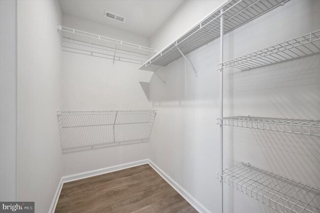 Building Photo - 214 Bamboo Dr