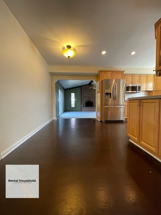 Building Photo - Stunning 3 Bedroom Oasis in Livonia-Move-In Ready!!