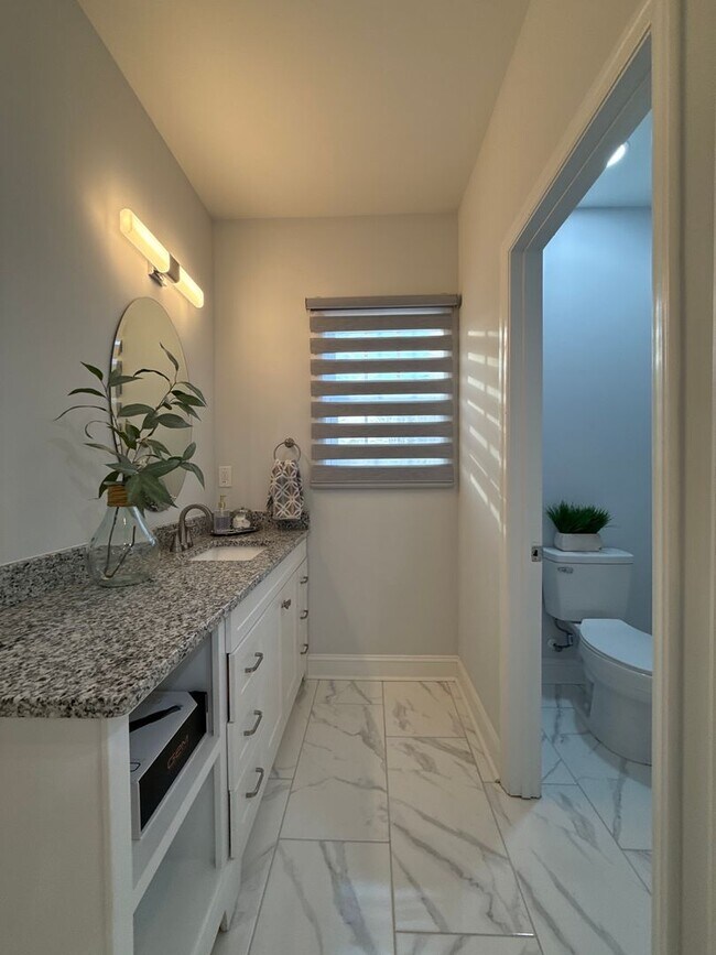 Building Photo - T.R. Lawing Realty Property