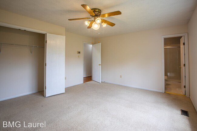 Building Photo - 3 br, 3 bath House - 9321 Kings Grant Rd