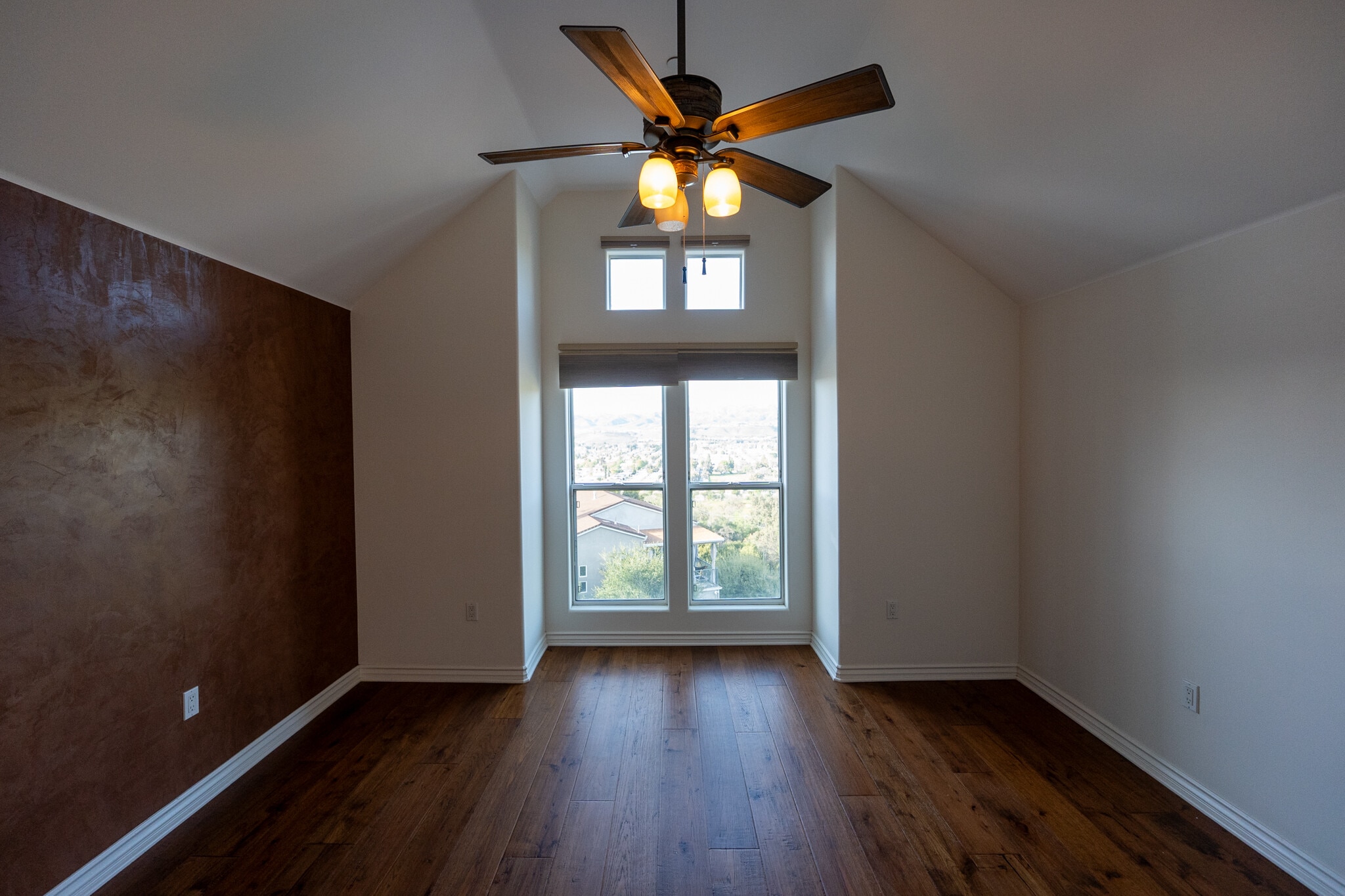 Building Photo - 1259 Gonzales Rd