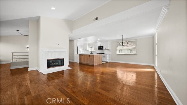 Building Photo - 521 Avenue C
