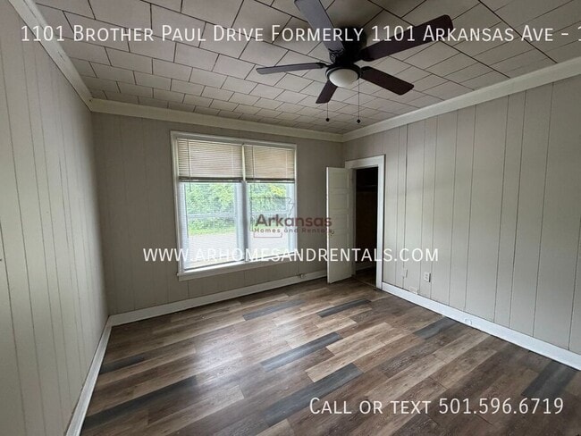 Building Photo - 1101 Brother Paul Dr