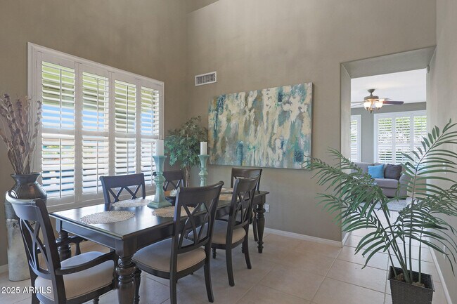 Building Photo - 1740 W Bartlett Way