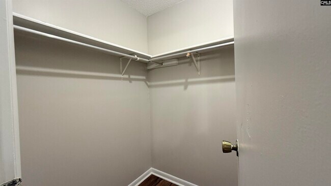 Building Photo - 405-B Harbison Blvd