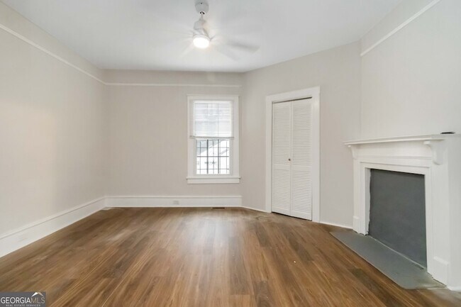 Building Photo - 2141 Fairburn Rd SW