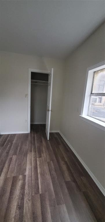 Building Photo - 215 Linwood St