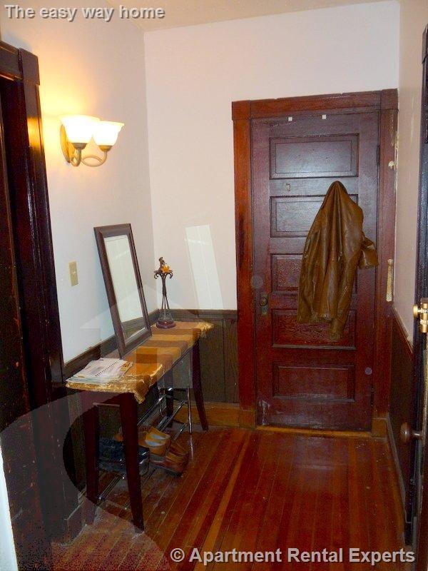 Building Photo - Cambridgeport / Central Square 2 Bedroom -...