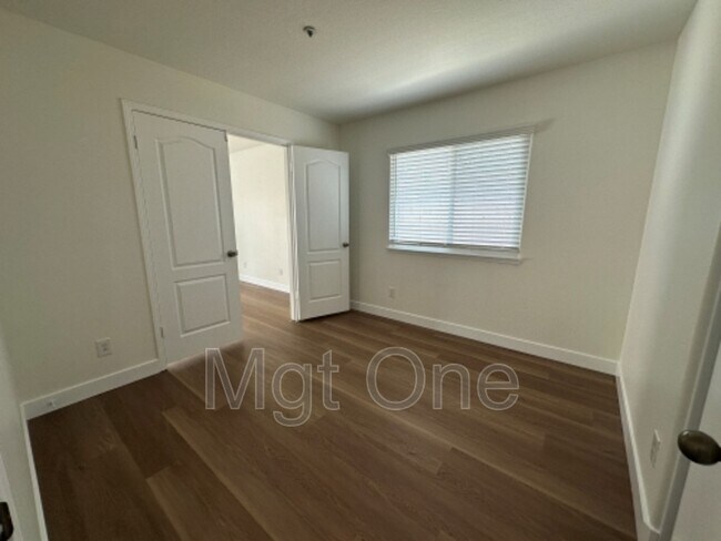 Building Photo - 13524 Auburn Ct