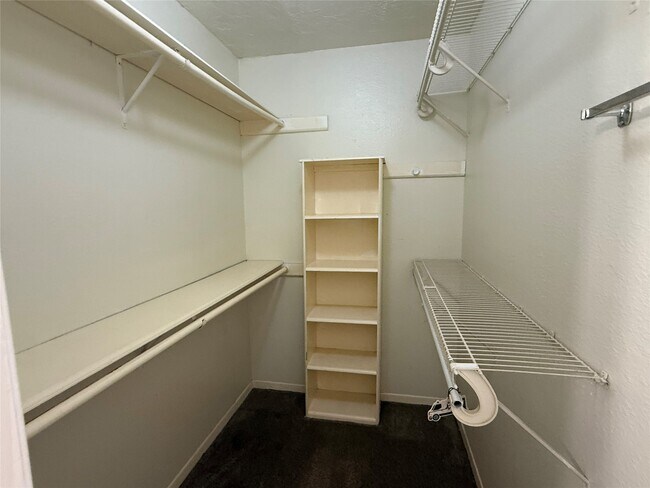 Building Photo - 22722 Briarcreek Blvd