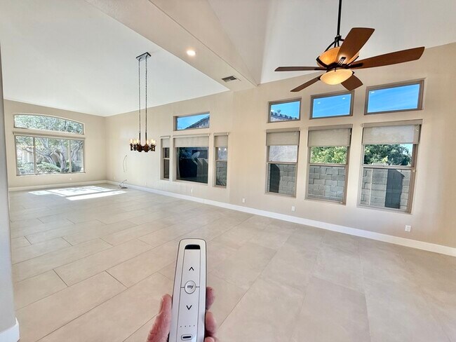 Building Photo - 4910 E Cordia Ln