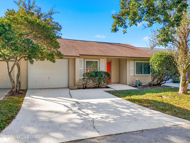 Building Photo - 3608 Chappi Way