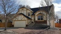 Building Photo - Wonderful 4 bedroom Home in District #20