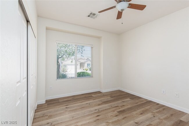 Building Photo - 7628 Fieldfare Dr