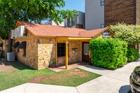 Building Photo - Garner Crossing