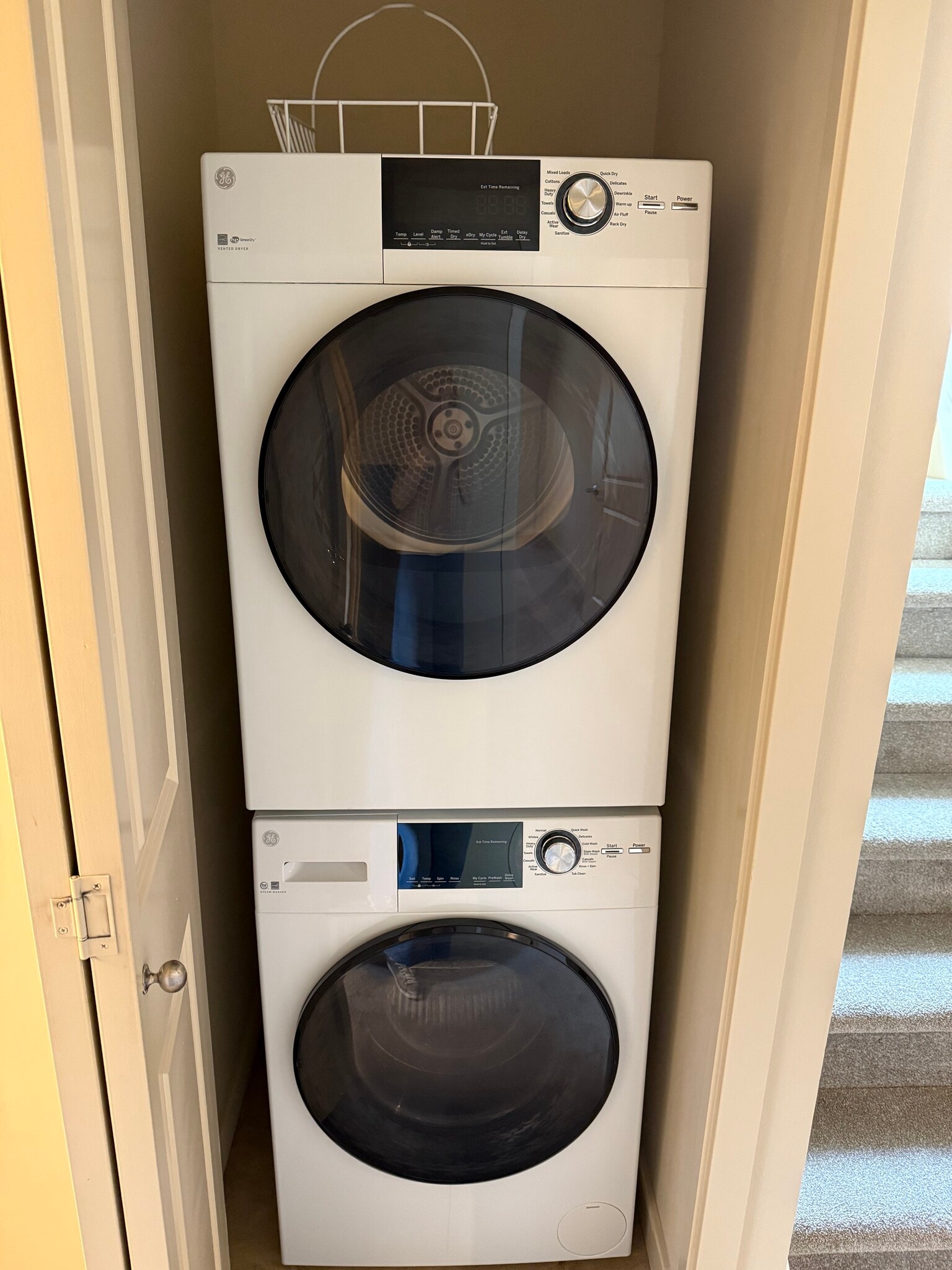 Building Photo - 16507 33rd Ave W