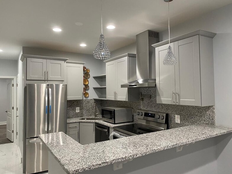 Building Photo - 24967 Halite Dr